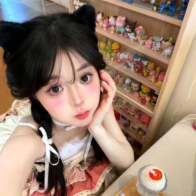 沉睡的妮可